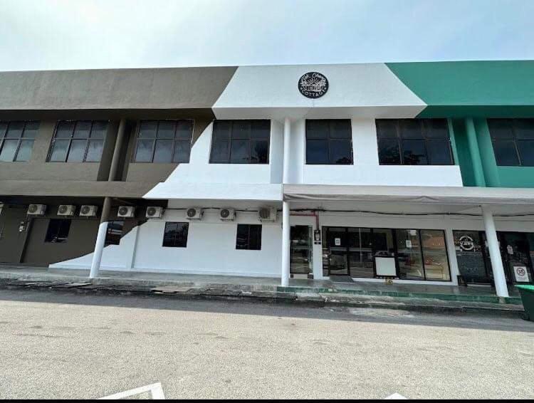 R Hotel Langkawi Kuah Bagian luar foto